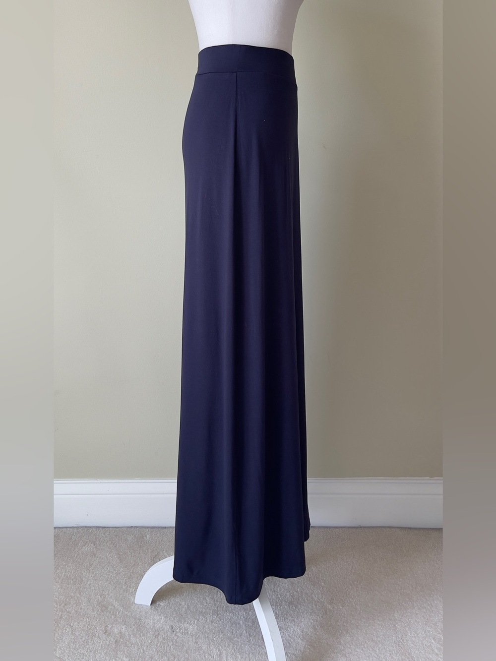 J. Crew Navy Maxi Skirt with Sleek High Waist with Elastic Waistband NWT Size XL - Picture 2 of 5